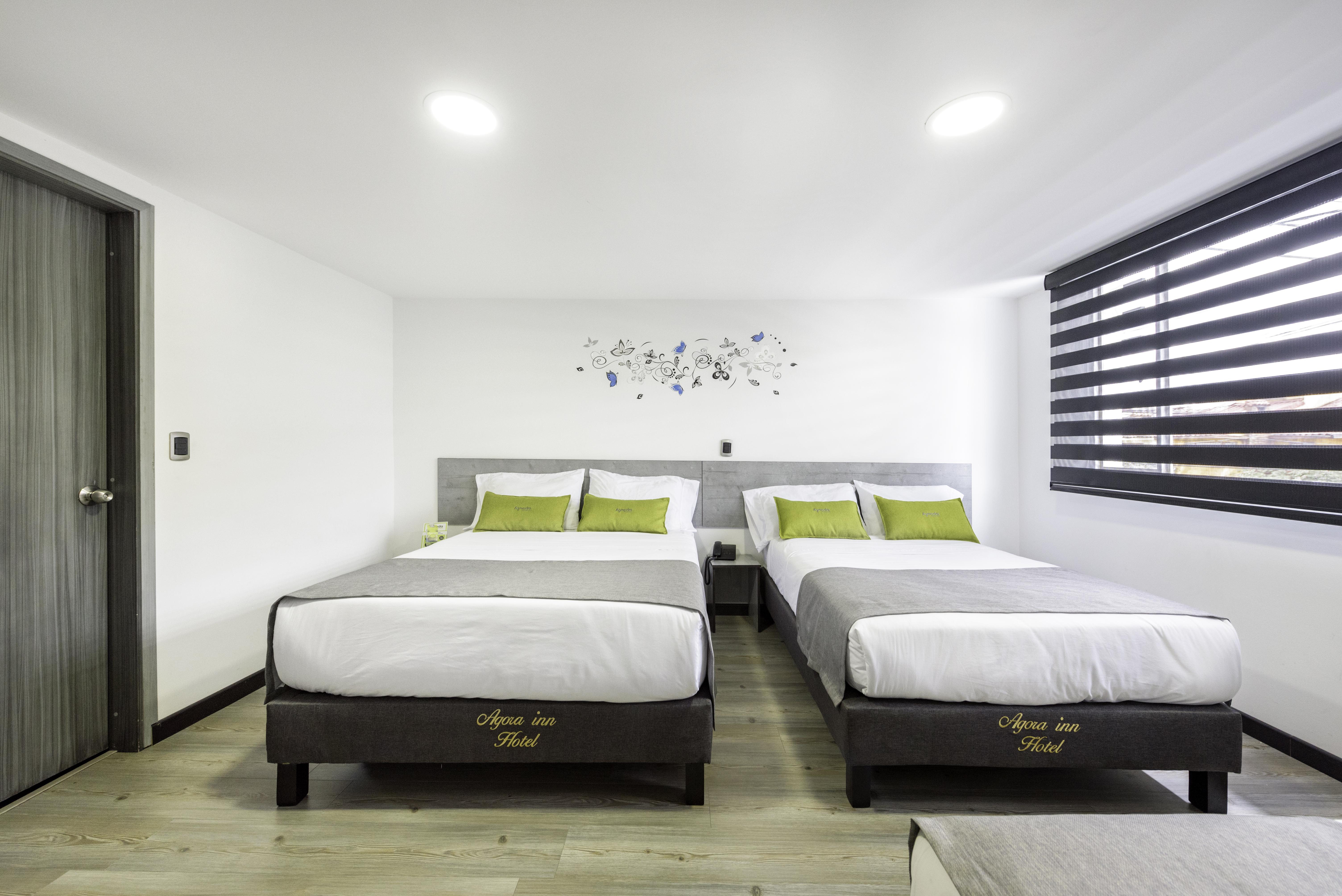 Ayenda 1024 Agora Inn Hotel Богота Екстериор снимка